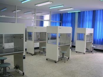 蘇州中仕達材料科技 中達專業凈化工作臺與機床工作臺的卓越之選